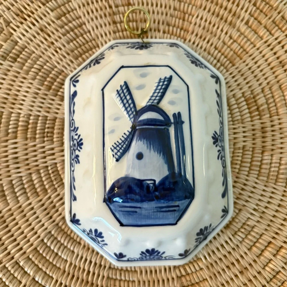 Delft‎ Ceramics Elegant Blue and White Cottagecore